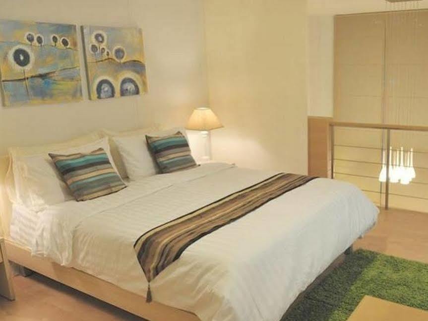 Duplex 21 Apartment Bangkok Extérieur photo