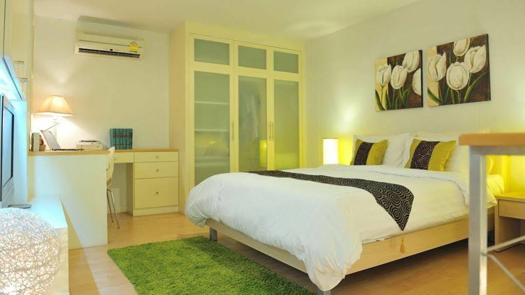 Duplex 21 Apartment Bangkok Extérieur photo